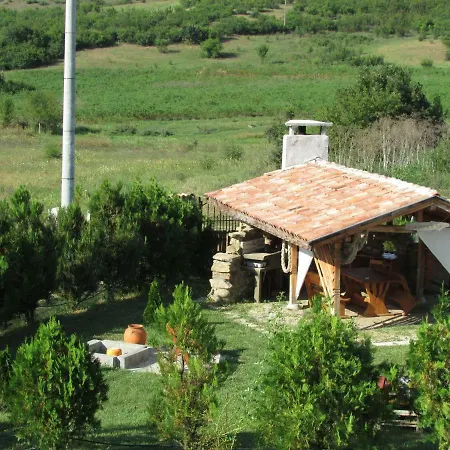 клуб #дворът Theyardclub Vendégház
